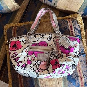 Coach Poppy Multicolor Shoulder Bag